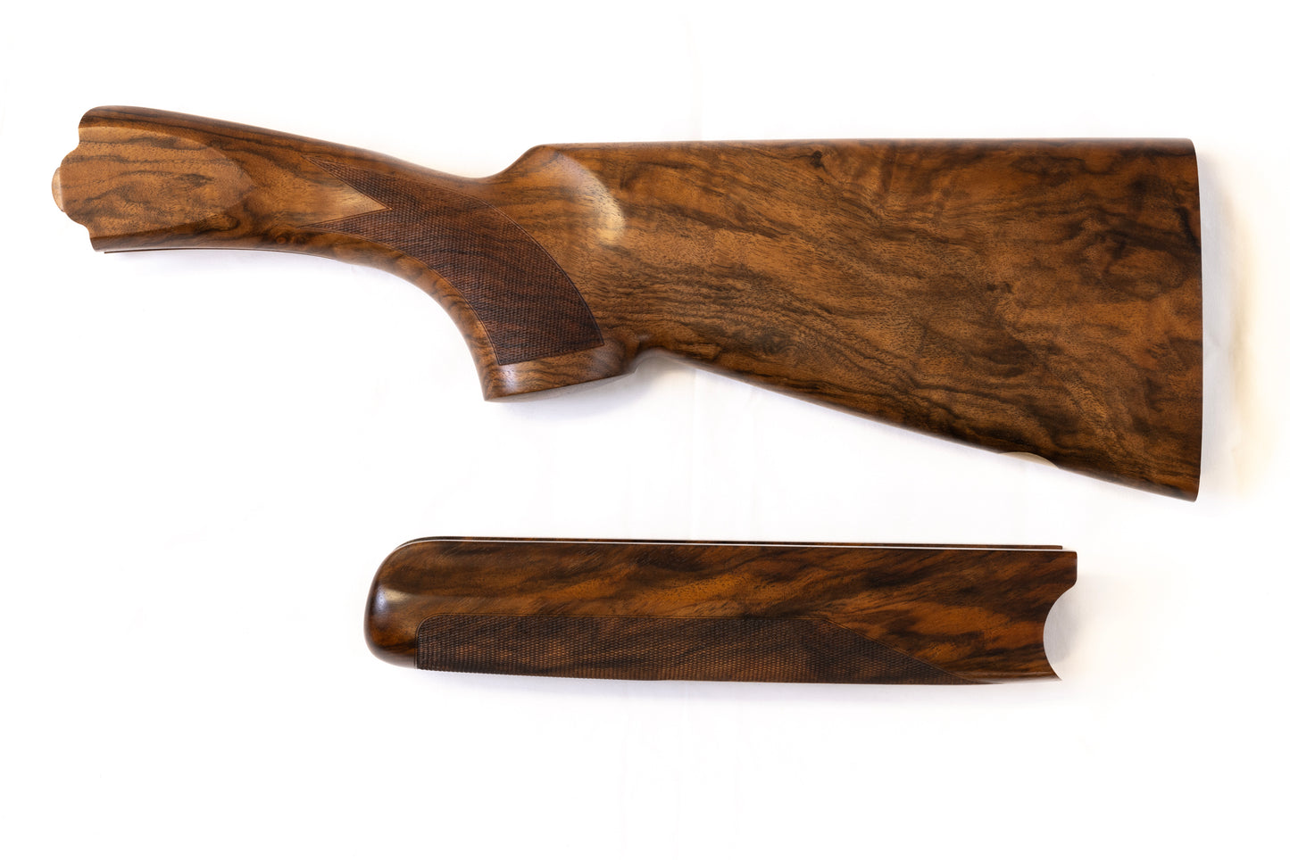Beretta 682 Left Hand Sporting Wood Set | 12GA 1 ½" x 2 3/8" | SN#: 24B-0290
