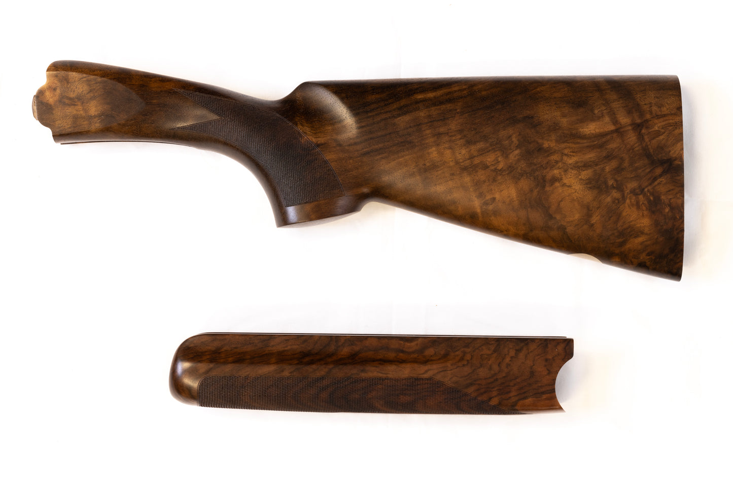 Beretta 682 Left Hand Sporting Wood Set | 12GA 1 ½" x 2 3/8" | SN#: 24B-0295