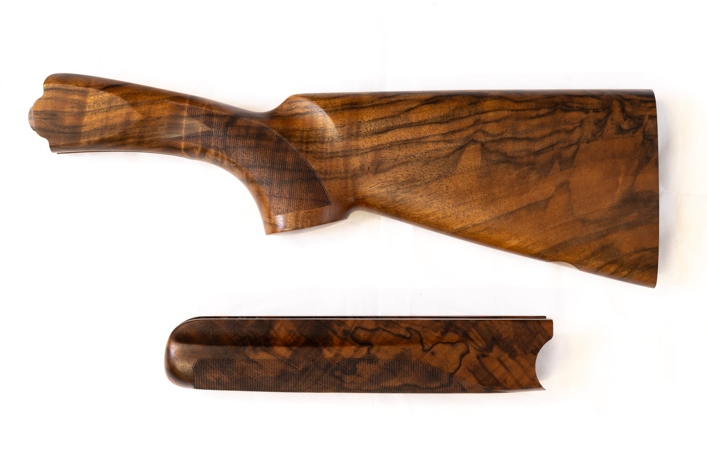 Beretta 682 Left Hand Sporting Wood Set | 12GA 1 ½" x 2 3/8" | SN#: 24B-0296